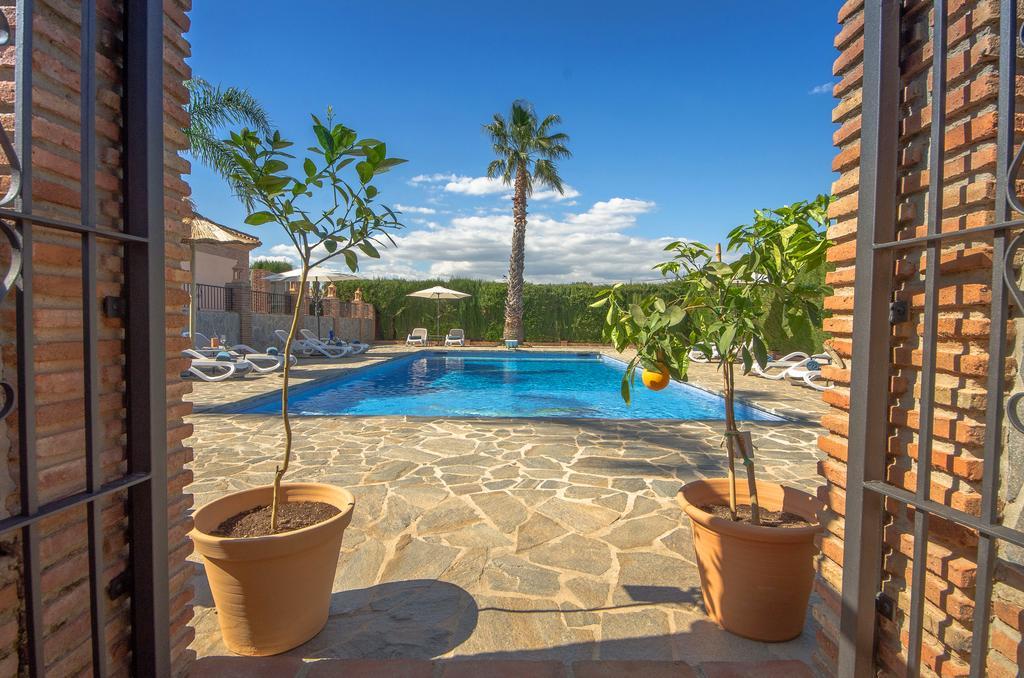 Villa Conmigo Bed & Breakfast Alhaurín de la Torre Exteriör bild
